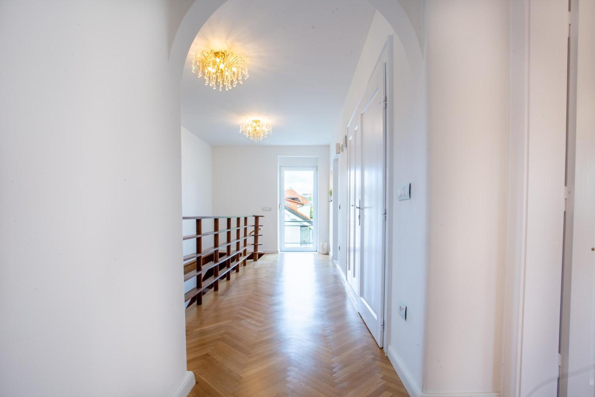 Pipa's Place - Stylish Garden Prime Location Apartma