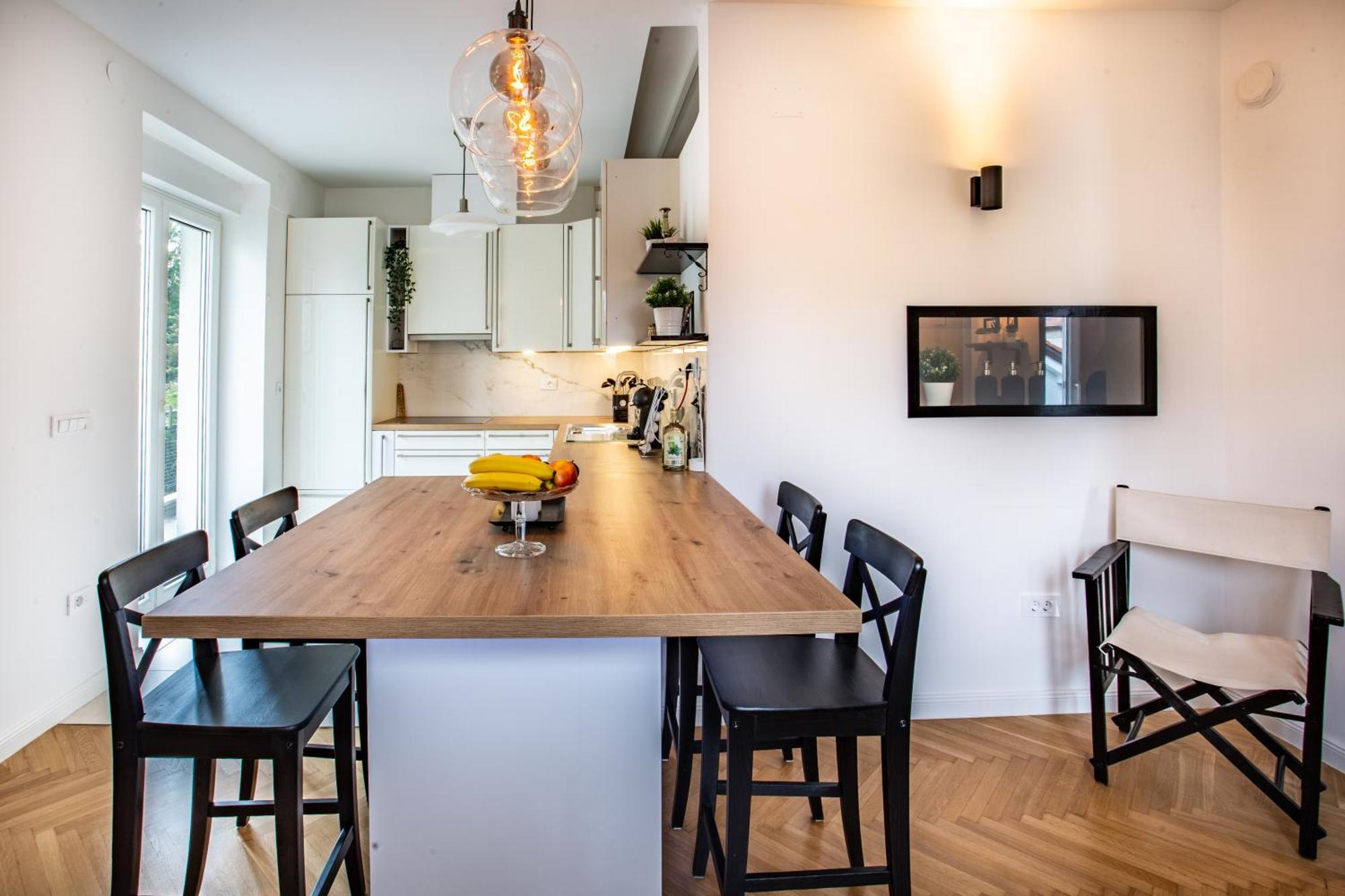 Pipa's Place - Stylish Garden Prime Location *